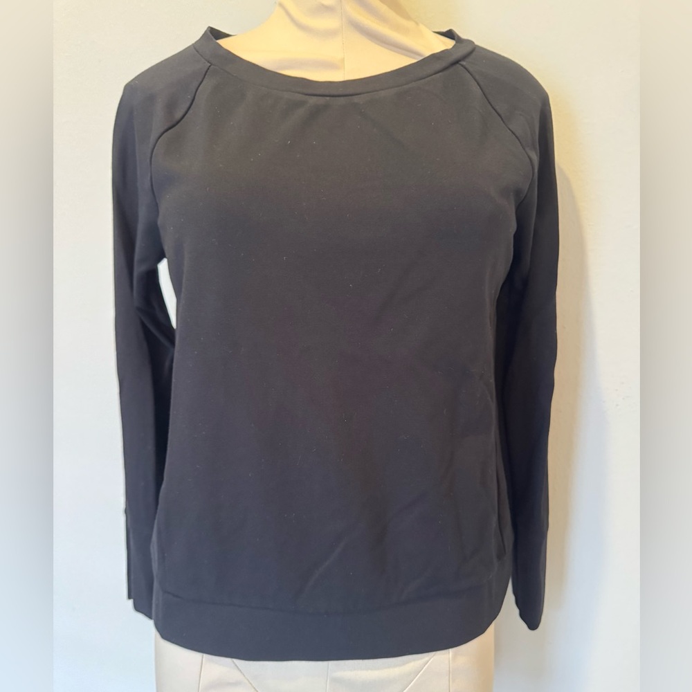 Banana Republic Women’s Pullover Shirt Long Sleeve Black Top Career Size Medium